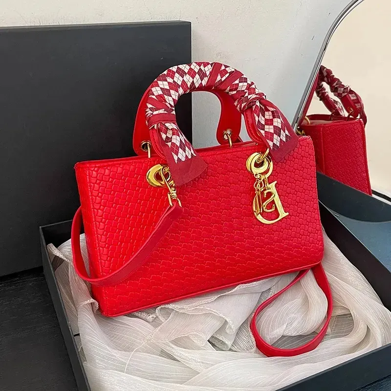 bag Purse 2025 Shell Women Designer New Fashion Commuter Print Shoulder Crossbody Bag Denim Black66_voghion.com