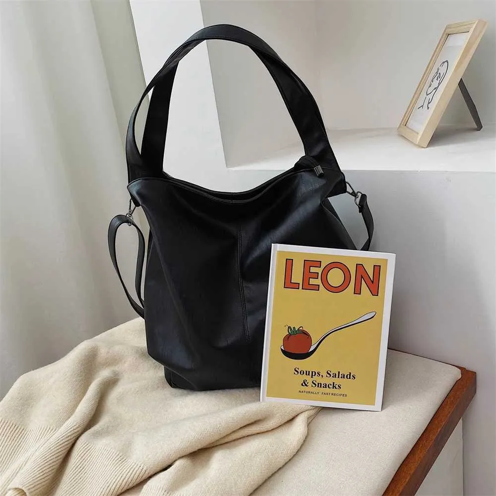 Schwarze Oversized Schultertasche Für Damen Als Shopper Handtasche_voghion.com