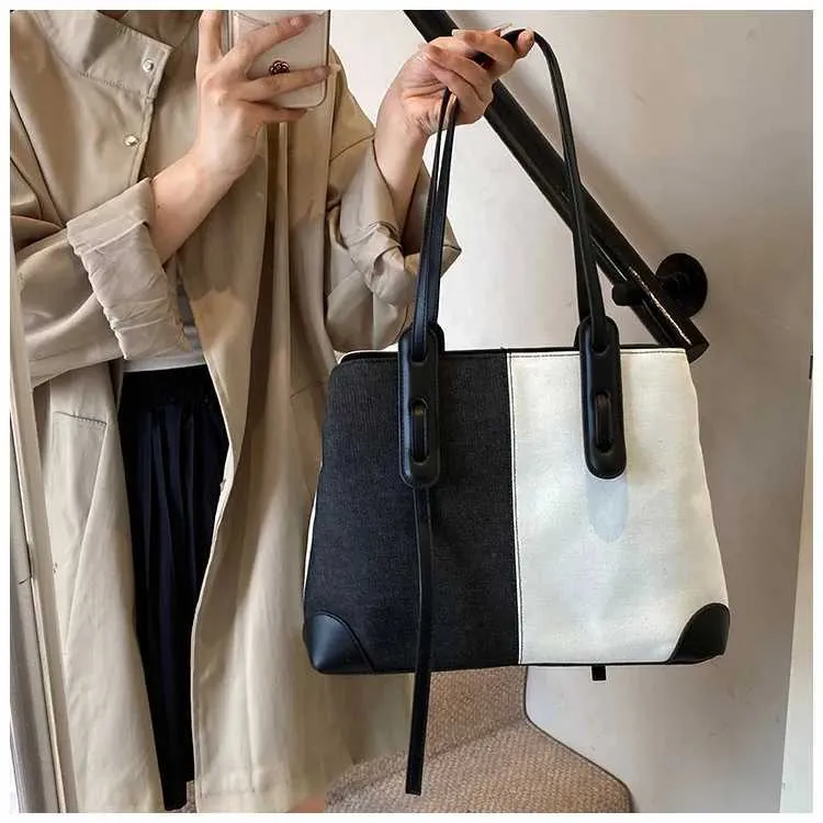 Borsa a mano in denim retrò da donna, a contrasto, con colori a contrasto, grande capacità, borsa a tracolla da viaggio, versatile, in PU, con toppa_voghion.com