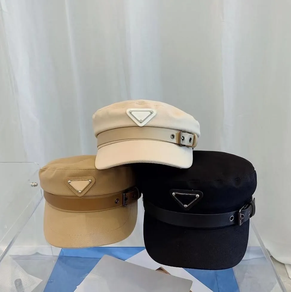 Moud 2022 Damen Baret Mat Rimmer Fir Fraen Einfach Designer Newsboy Hüts Metall Dräieck Schwaarz Barets Flat Top Caps_voghion.com