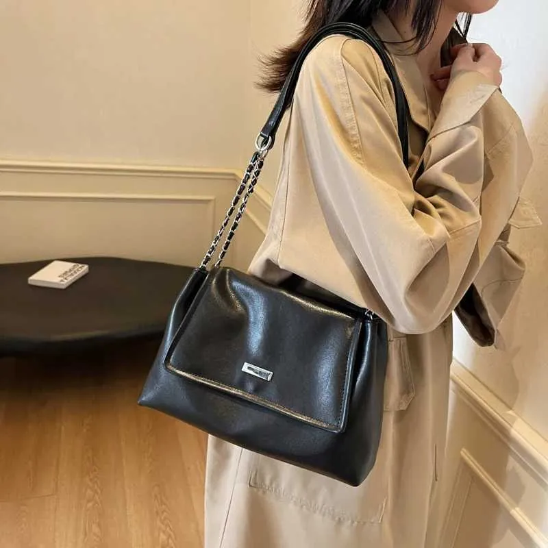 Borsa a tracolla donna con catena elegante borsa autunnale_voghion.com