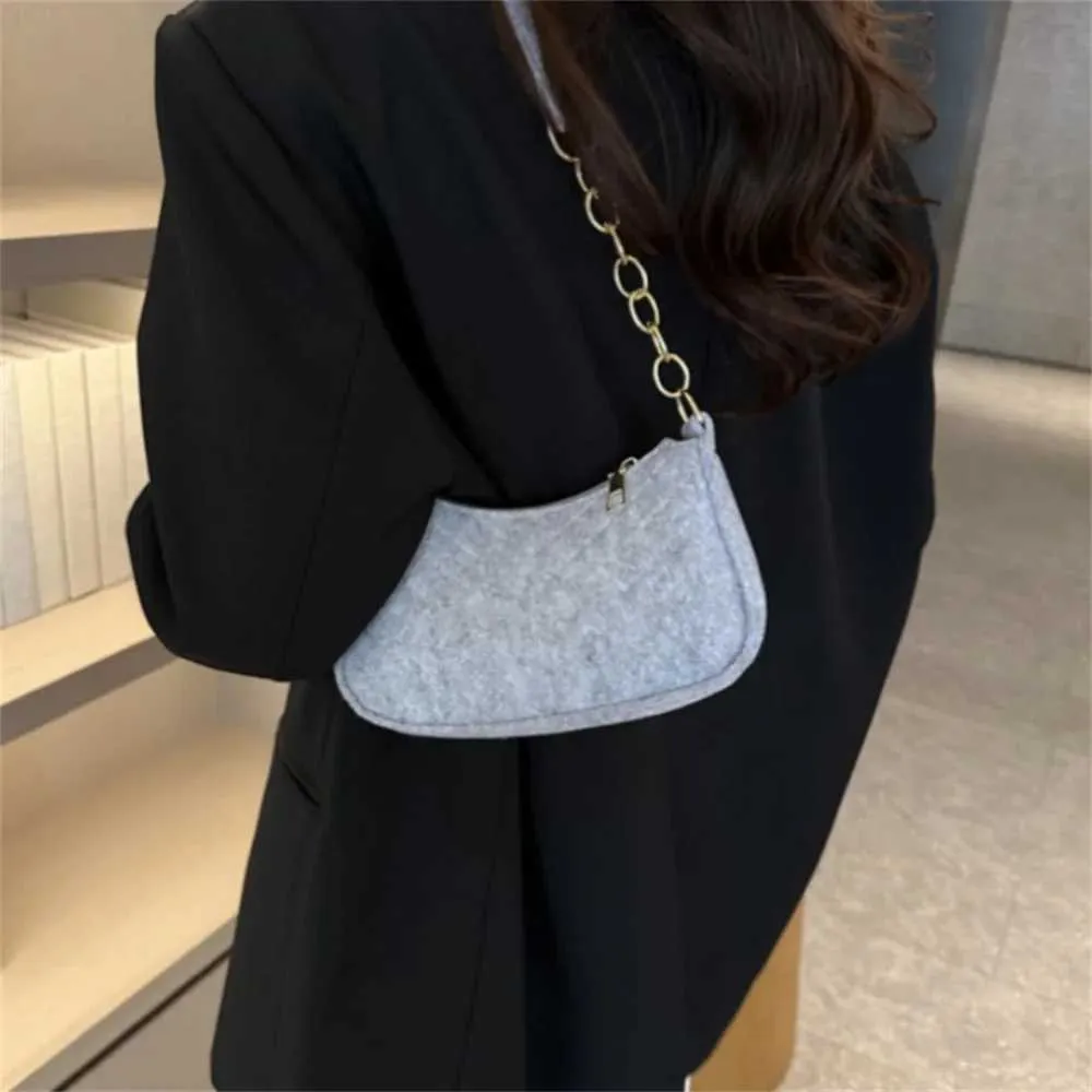 Mini mala de ombro para mulher mala de axila lisa com corrente_voghion.com