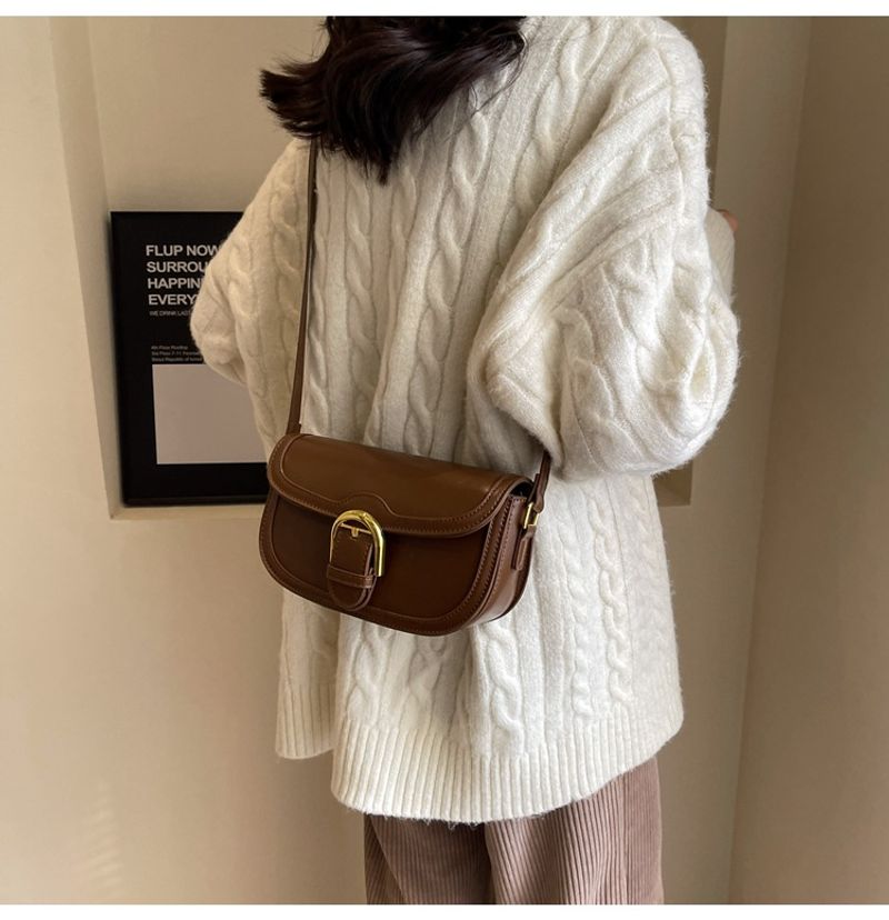 2024 Neue High-End-Modetasche Retro-Stil, vielseitige Satteltasche den Pendeerkehr für Damen, trendige, lässige_voghion.com