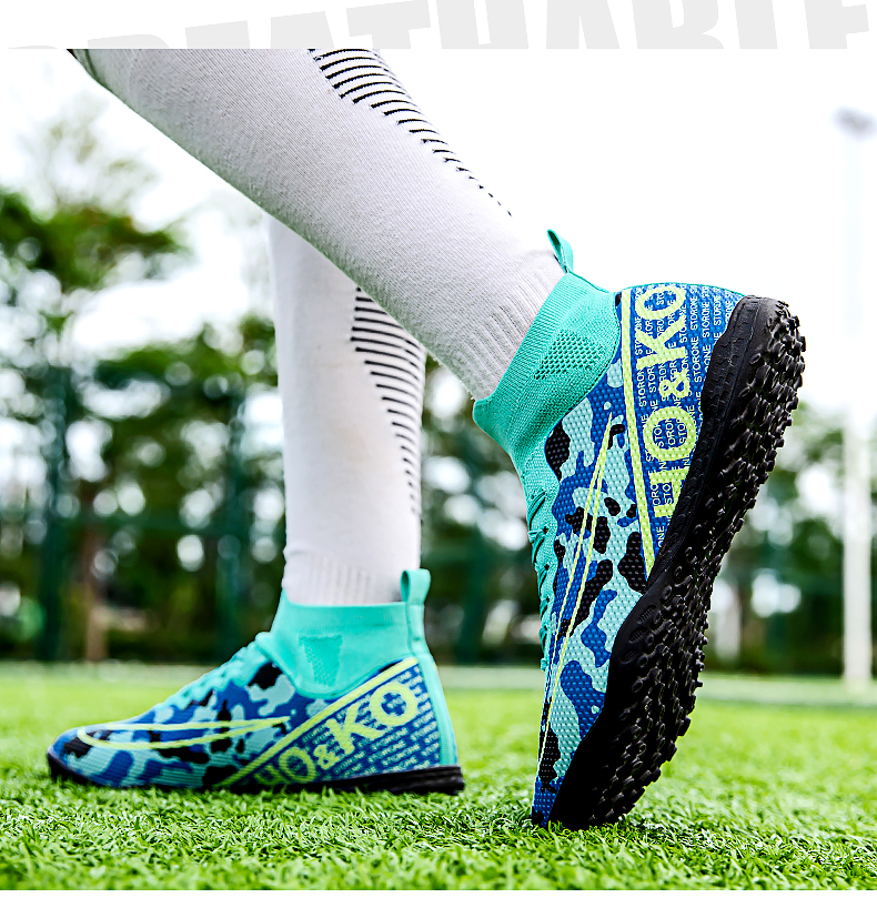 Scarpe da calcio per esterni da uomo nuove Scarpe da allenamento Scarpe da ginnastica ultraleggere con tacchetti da calcio Drop Shipping Light_voghion.com