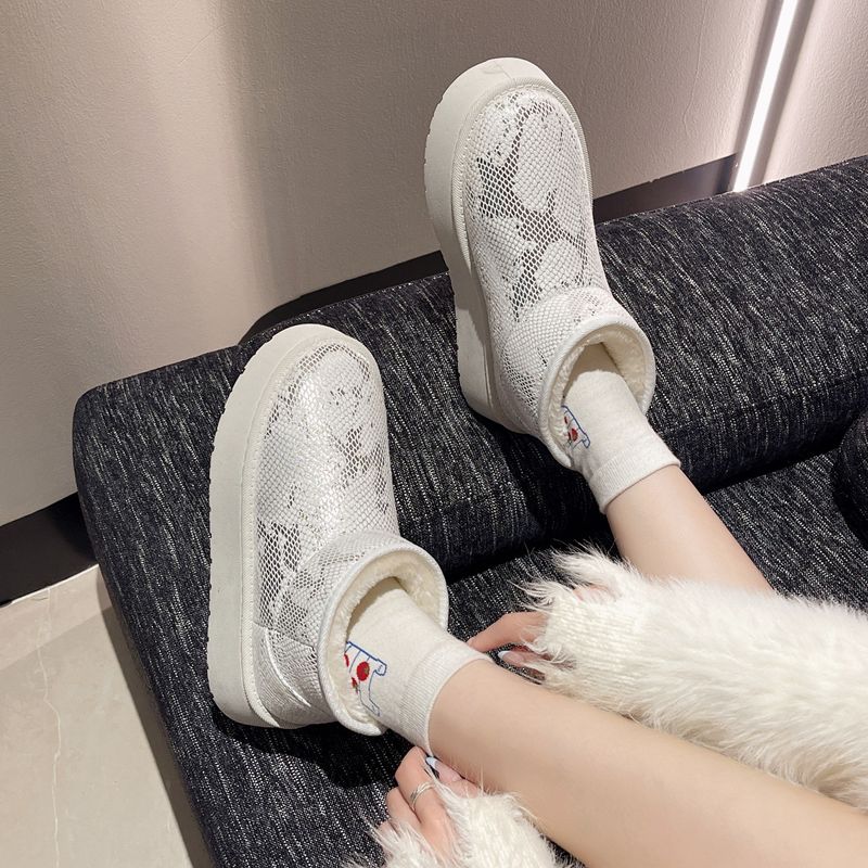 Internet-Berühmtheit neuer Herbst- und Winterschnee 2024 koreanische Version dickbesohlter Modetrend kurze Stiefel plus Veet warm_voghion.com