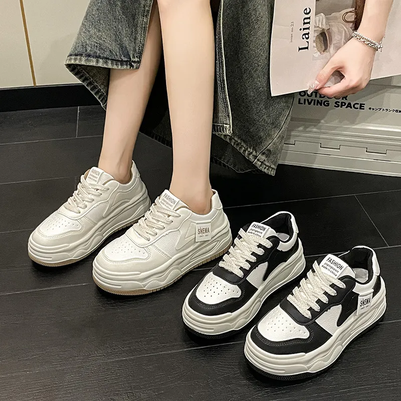 College style thick soled sponge cake white's singles 2024 spring and autumn new casual sports student board shoes_voghion.com