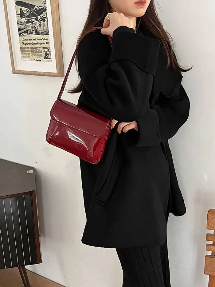 Portafoglio piccolo quadrato alla moda in pelle verniciata rossa retrò e borsa a mano semplice da donna con tracolla Y241216_voghion.com