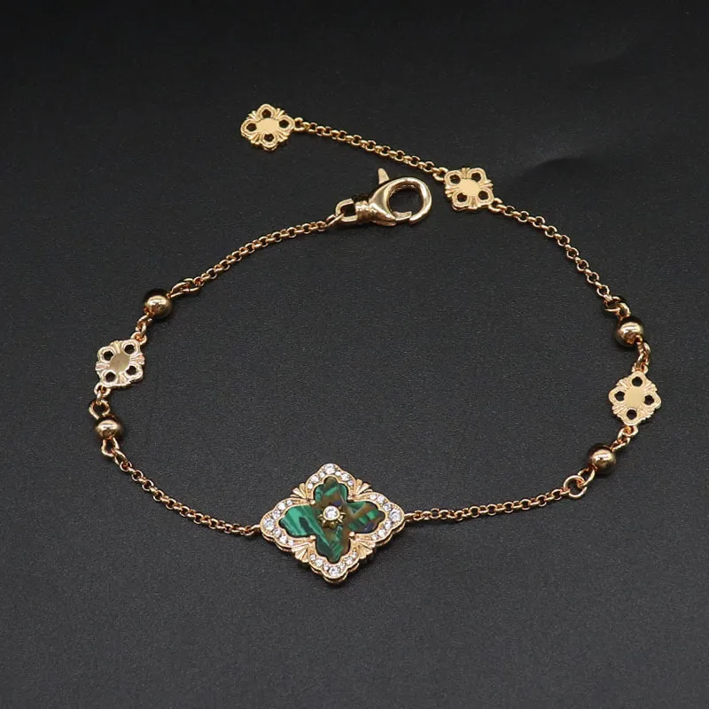 Clover Charm Bracelet With Mother Of Pearl Elegant Gold Bangle_voghion.com