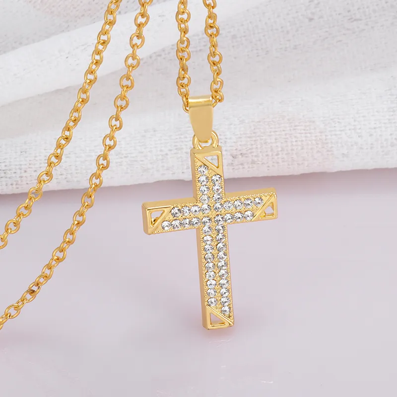 Classic Cross Pendant Necklace With Full Zircon For Men And Women_voghion.com