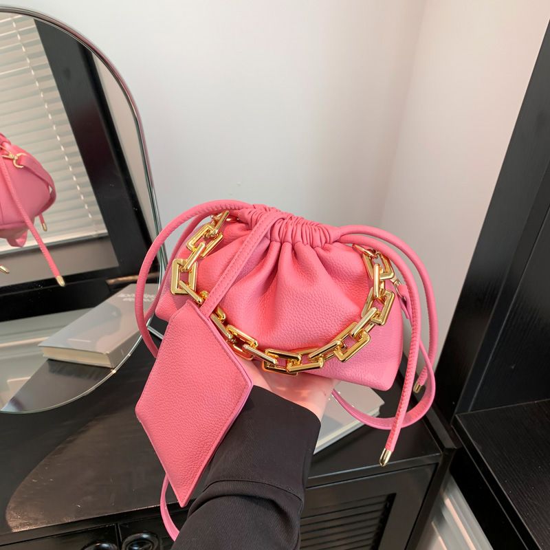 Koreanische Version der Mode-Beuteltasche 2024 neue Handtasche Litschi-Muster einfache Kette Umhängetasche Kind und_voghion.com
