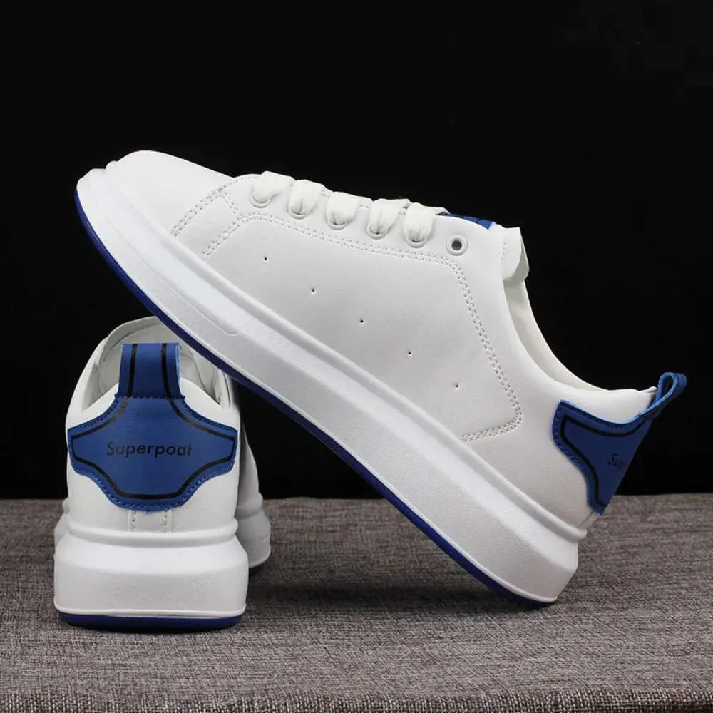 Scarpe da passeggio/tennis comode, casual e con suola spessa, da uomo e da donna, bianche e sportive_voghion.com