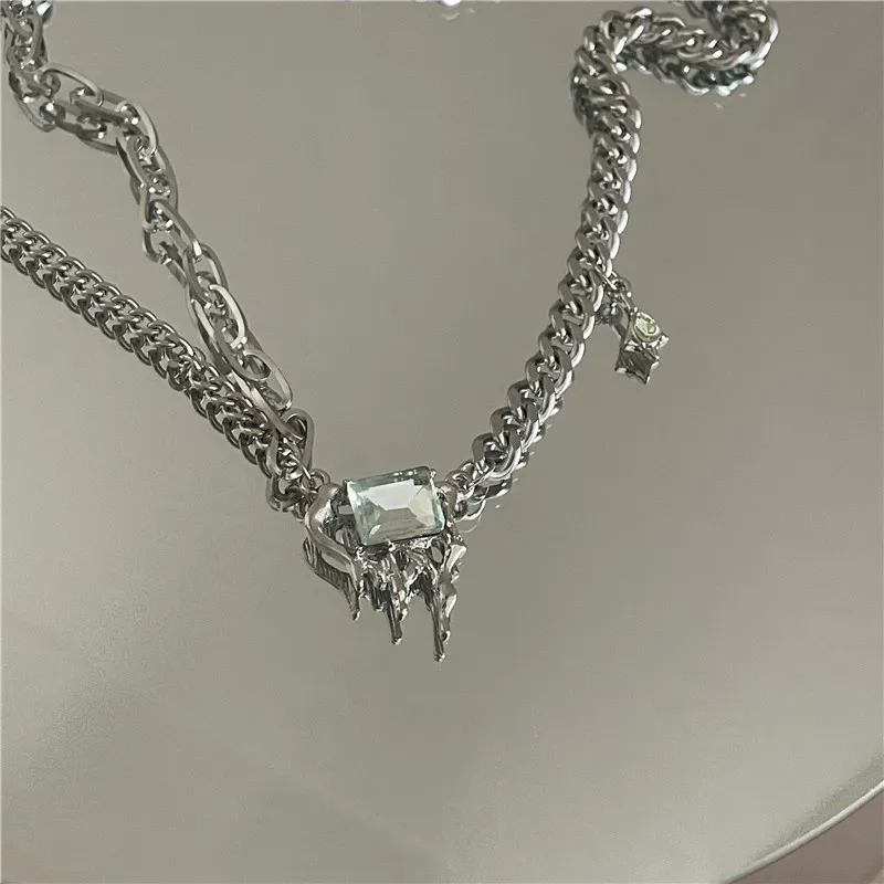 Anhänger Halsketten U-Magical Edelstahl Schmelzwachs Strass Halskette für Frauen Asymmetrie Chunky Chain Schmuck_voghion.com