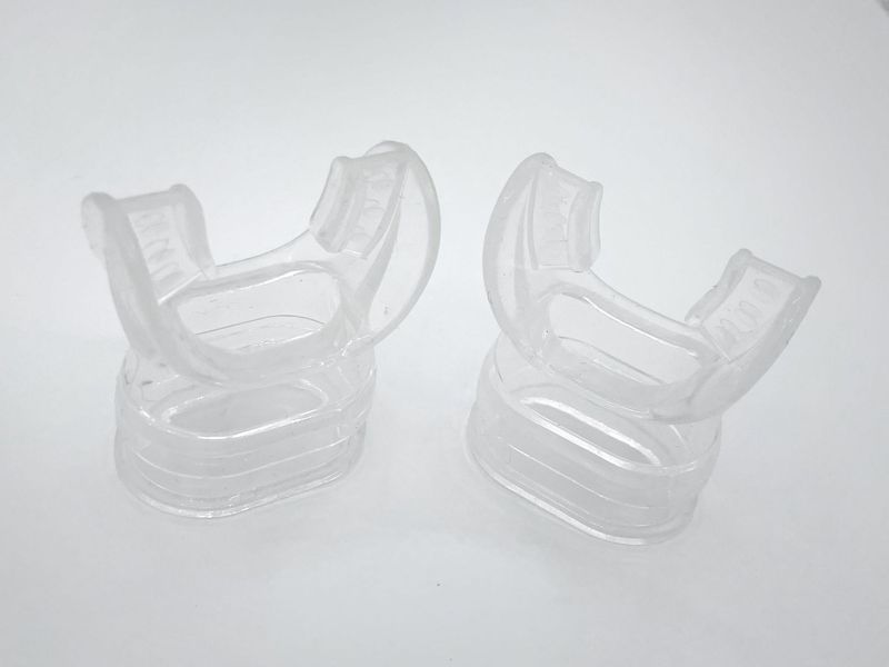 Tuba de natation Tuba de natation Équipement de plongée en silicone Produits de sports nautiques pour adultes Morsure en PVC_voghion.com