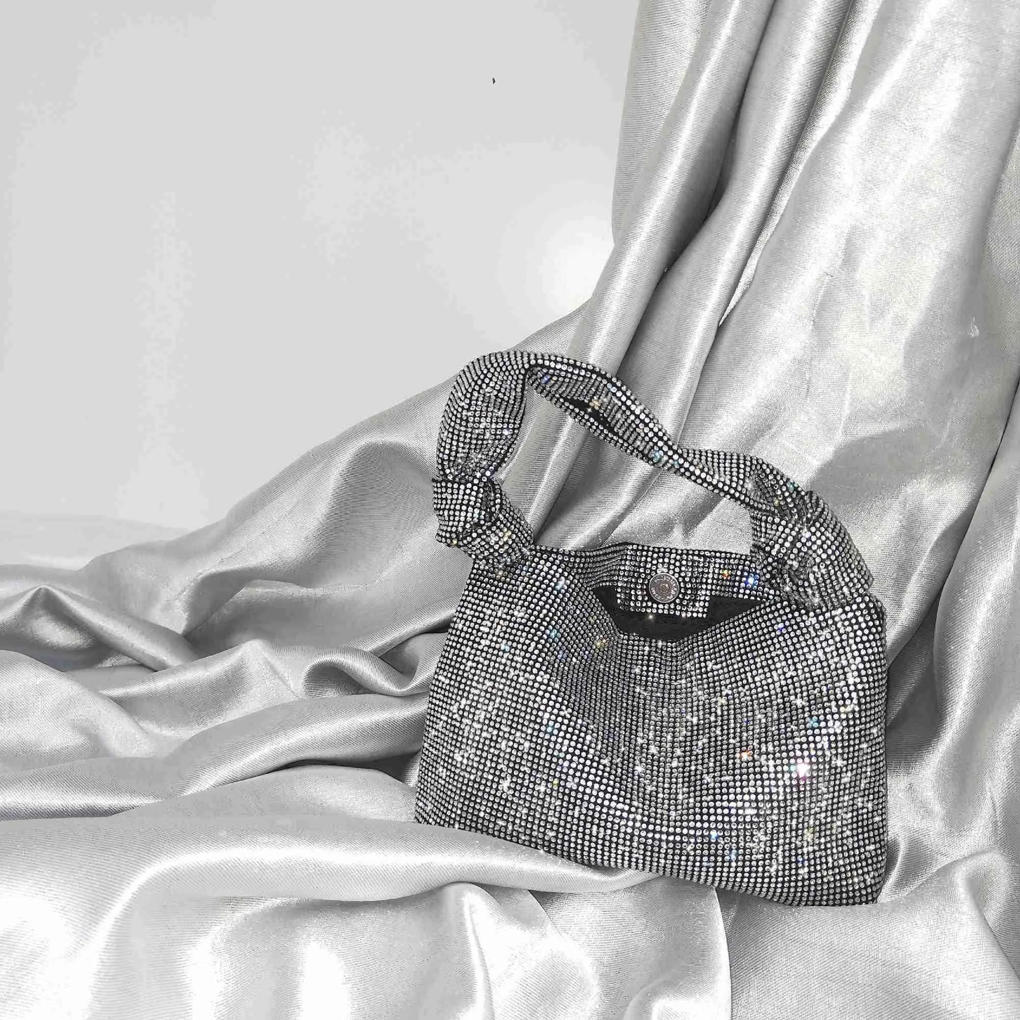 Sacs à main pour femmes Sier Black Rhie Sacs de soirée Petites pochettes Sac neuf Sac A Main Femme Mode Mini Sacs Sacs C241210_voghion.com
