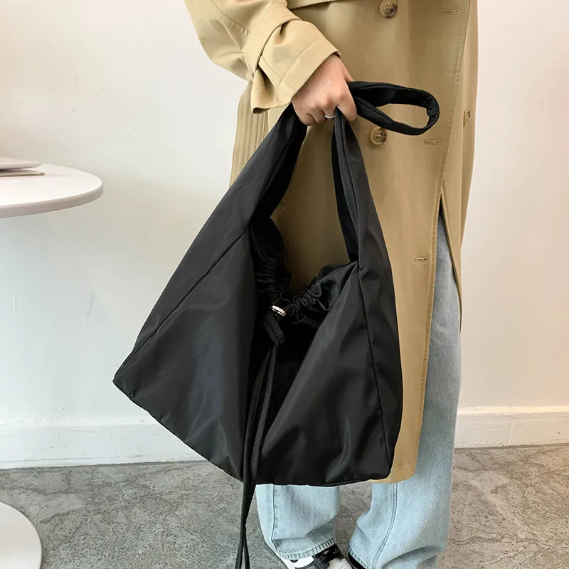Yogodlns Borsa a tracolla casual in nylon con coulisse e impermeabile, tinta unita, Fiess, moda sportiva, borsa a tracolla Hobos_voghion.com