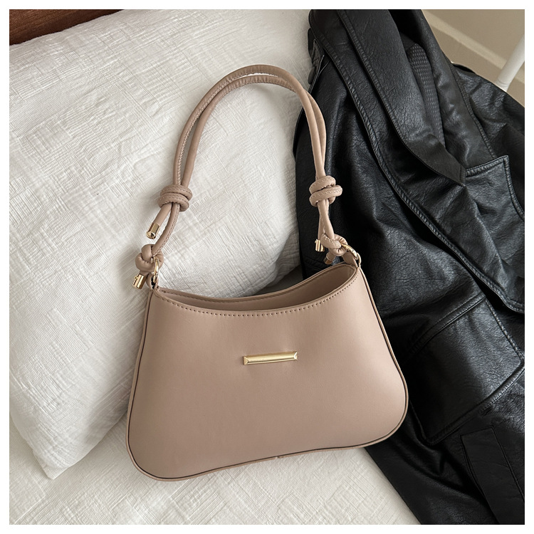 Popular Small Bag Women's Bag 2024 Spring New Versatile Small Square Bag Fashion Candy Color Single Shoulder Underarm Bag_voghion.com