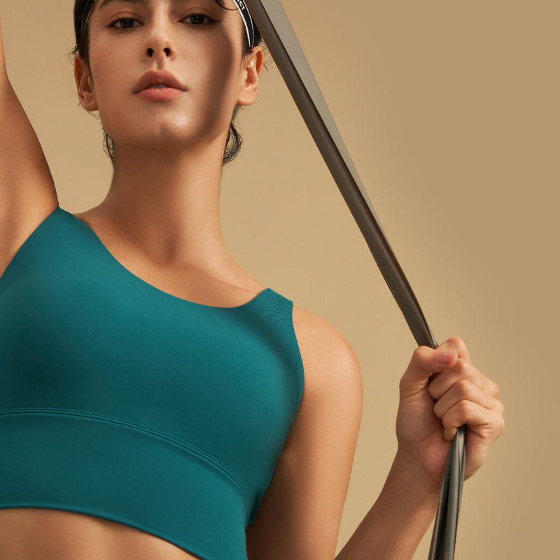 Lycra Yoga Deep V Backless European And American Style Sports Bra Fitness High Neck Vest With Chest Pads For Women_voghion.com