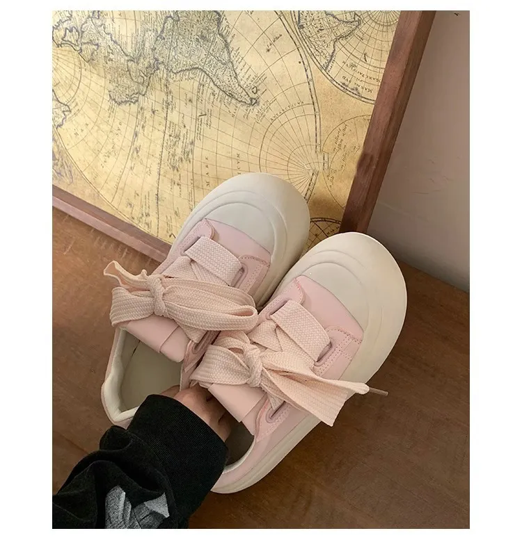 Thick Soled Canvas Shoes For Women White Low Top Trainer Sneakers_voghion.com