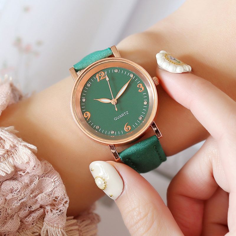 Yamaler Luminous Quartz Charming Adjustable Holes Pointer Design Bracelet Watch for Daily Wear_voghion.com