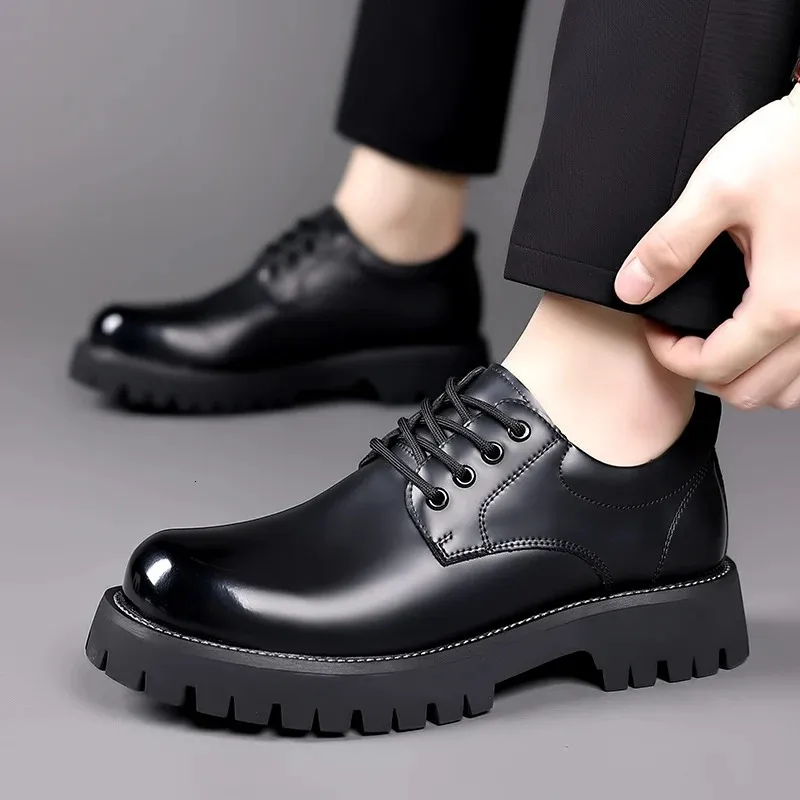 Lace Up Oxfords Men Leather Business Shoes Breathable Wedding_voghion.com