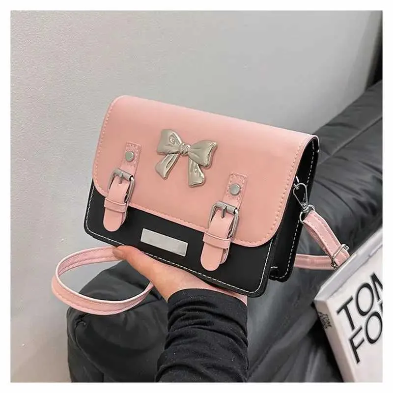 Kleine quadratische Tasche für Damen 2024 Neue Frühjahrs-/Sommermode süße Mädchenschleife personalisierte Pendel-Einzelschulter-Umhängetasche_voghion.com