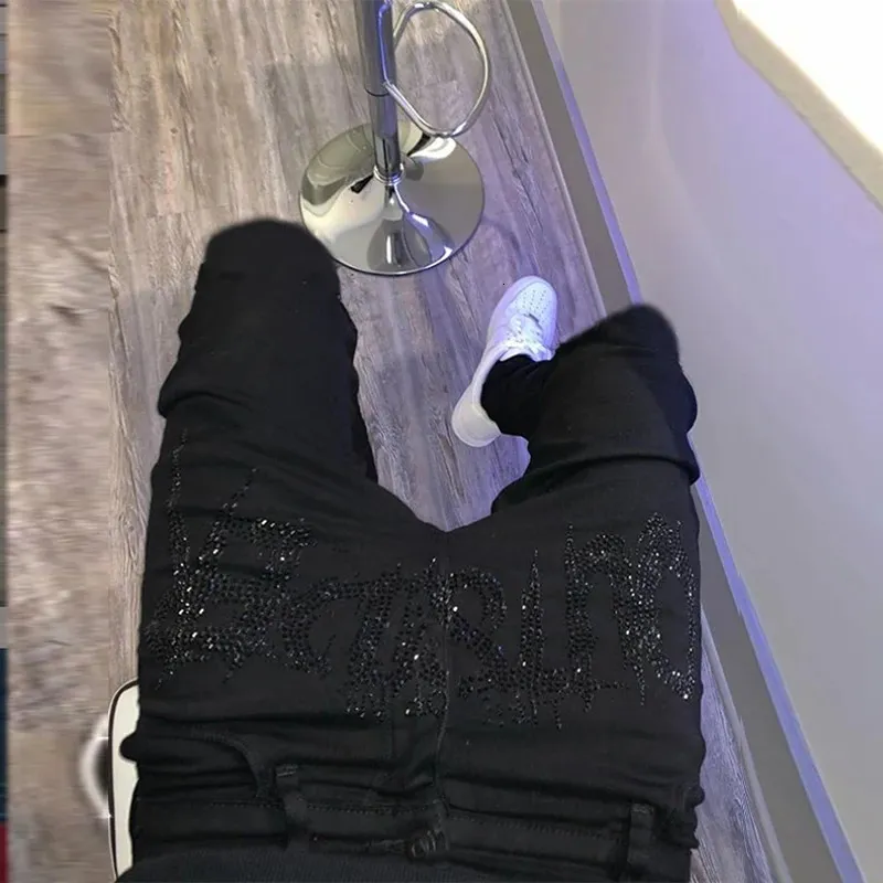 Schwarze Skinny Jeans für Herren, Motorrad-Straße, trendig, alltagstauglich, gemütlich, hohe Taille, fortschrittlicher Rhies-Stretch-Bleistift-Jeansstoff_voghion.com