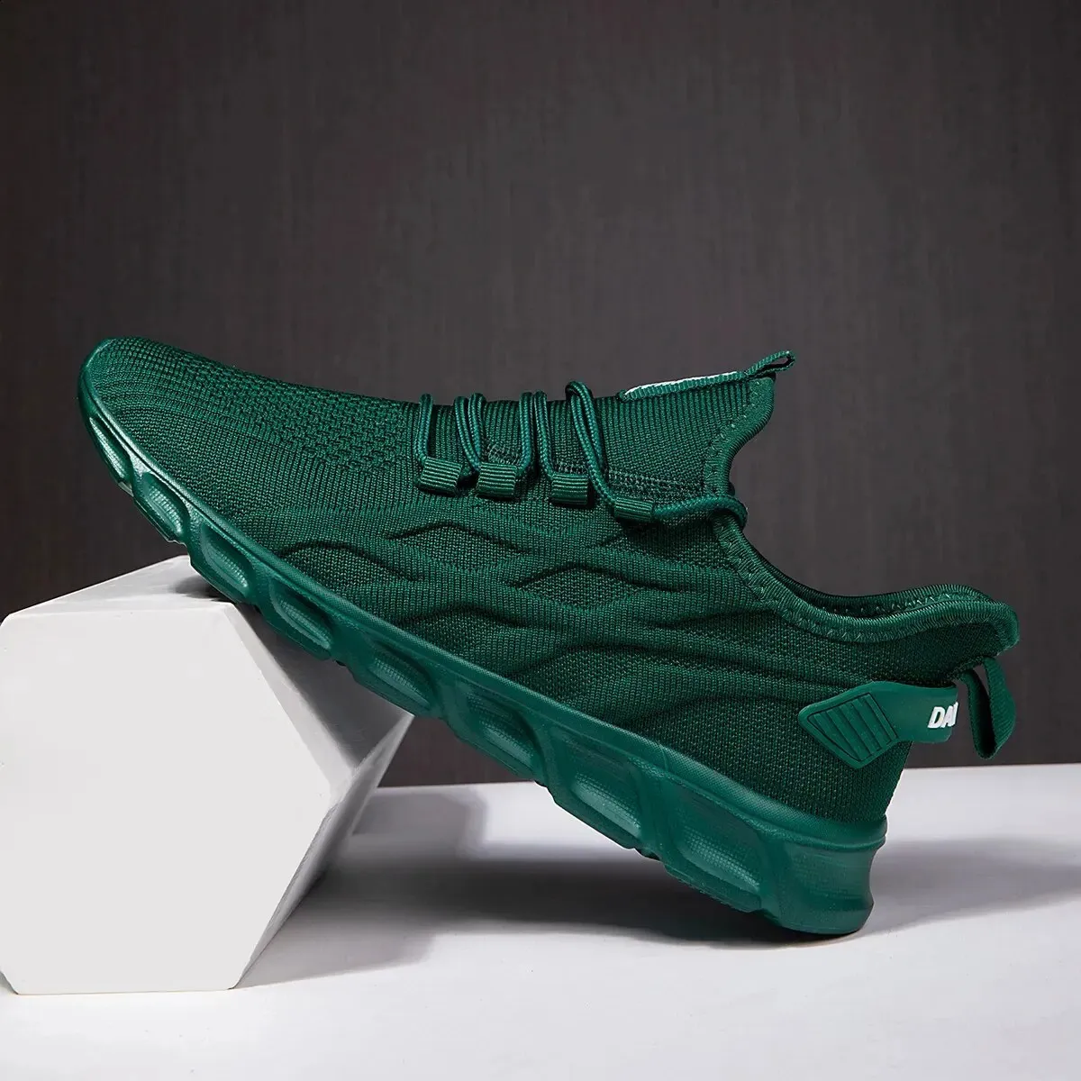 Mens Vulcanized Walking Running Unisex Casual Lightweight Tennis Breathable And Fashionable Sports Shoes 241015_voghion.com