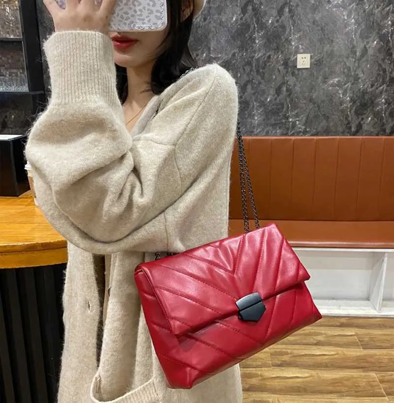 Ketten Schulter Frauen PU Leder Achselhöhle Mode Messenger Kleine Klappe Umhängetasche Dame Einkaufstasche femmeC241103_voghion.com