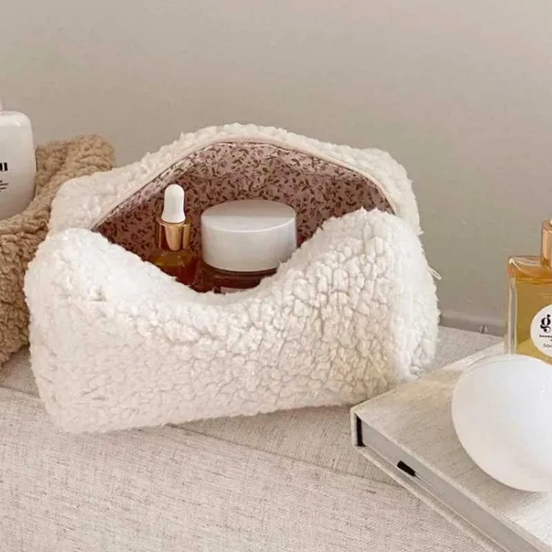 Lammwolle Mini Niedlicher Plüsch Makeup Organizer Kawaii Bleistiftbox Tasche Reise Münzbörse Home Storage Y241023_voghion.com