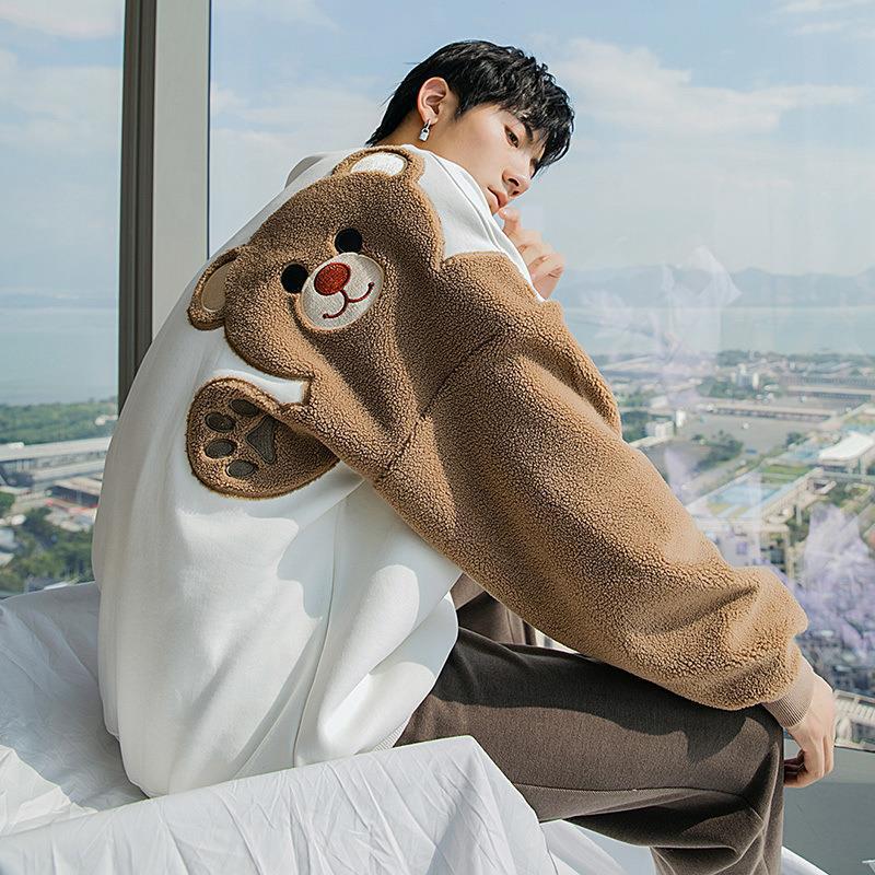 Men's Clothing Factory direct sales men's autumn and winter long sleeved lamb wool embroidery flocking cute little bear loose lazy style sweater men