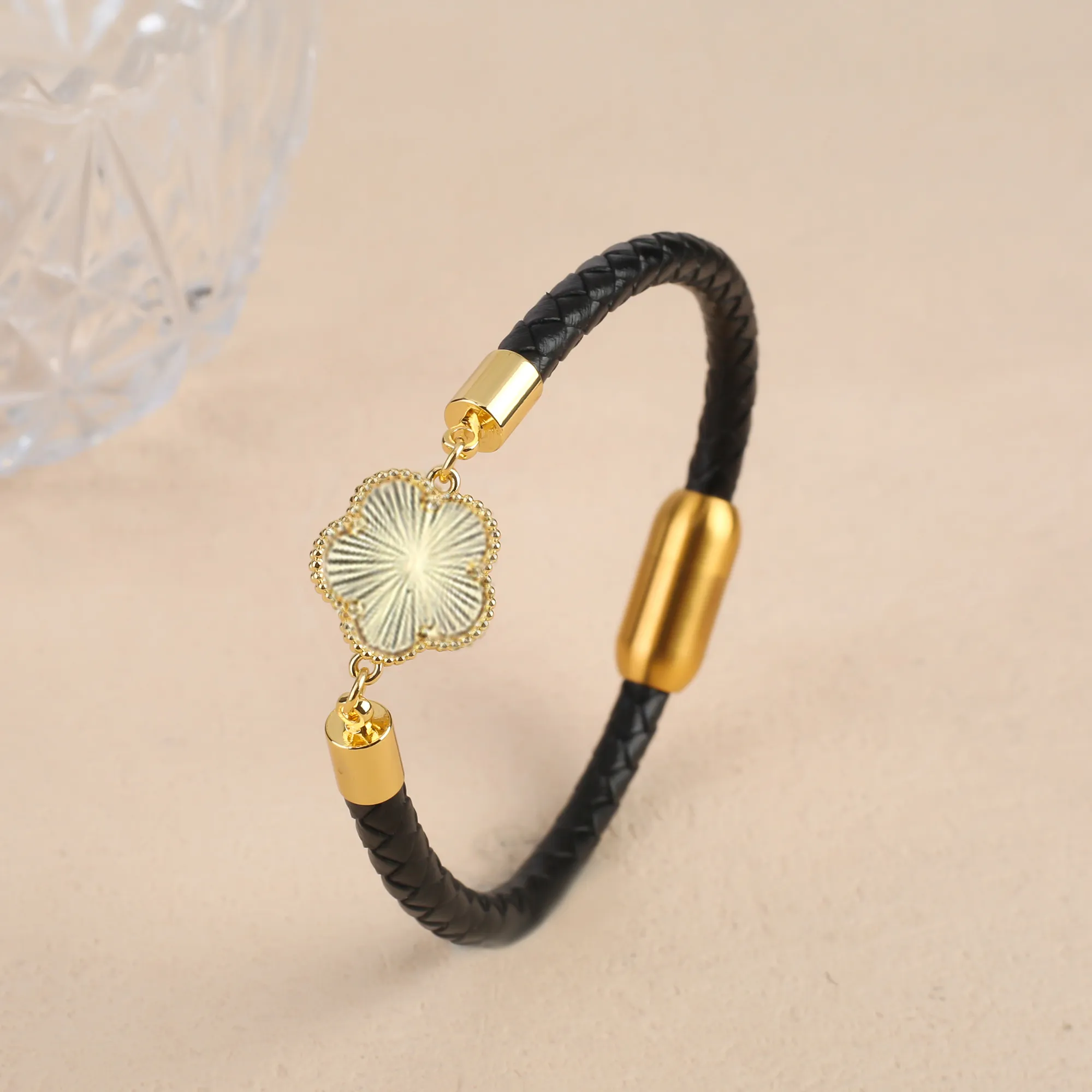 Clover Charm Leather Bracelet For Men And Women Simple Style_voghion.com