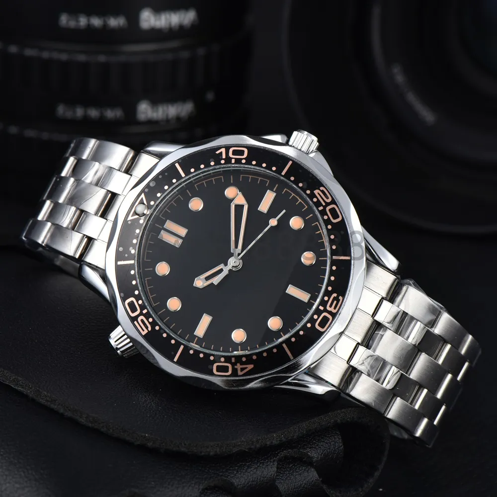 Neu Luxus Uhren für Männer Chronograph Quarz Armbanduhren Mode Automatische Datum Mode Täglichen Wasserdicht Hohe Qualität Männlichen Uhren für_voghion.com