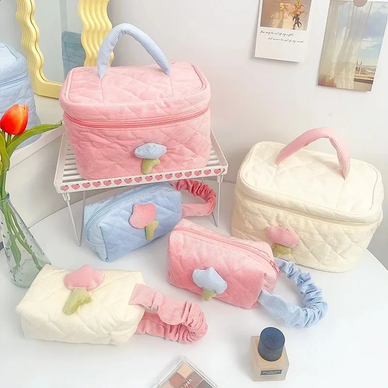 Female Quilted Cosmetic Case Womens Tulip wer Pouch Zipper Makeup Bag Travel Make Up Beauty Toiletry Handbag Tote_voghion.com