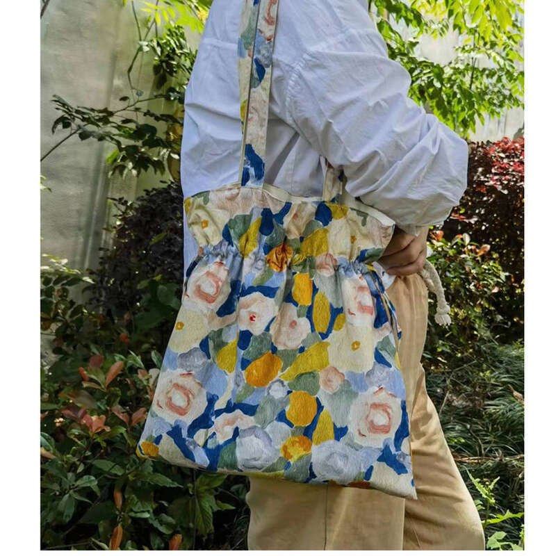 Spring And Summer New Oil Painting Art Girls Bundle Shoulder Large Capacity Canvas Simple Small Flower_voghion.com