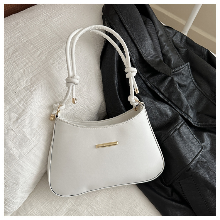 Popular Small Bag Women's Bag 2024 Spring New Versatile Small Square Bag Fashion Candy Color Single Shoulder Underarm Bag_voghion.com