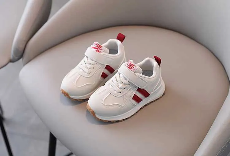 Atletische buitensporten Nieuwe lente- en herfstseizoenen Forrest Gump-schoenen sneakers 1-2 jaar oud Jongens prewalker Vrouwelijk baby_voghion.com