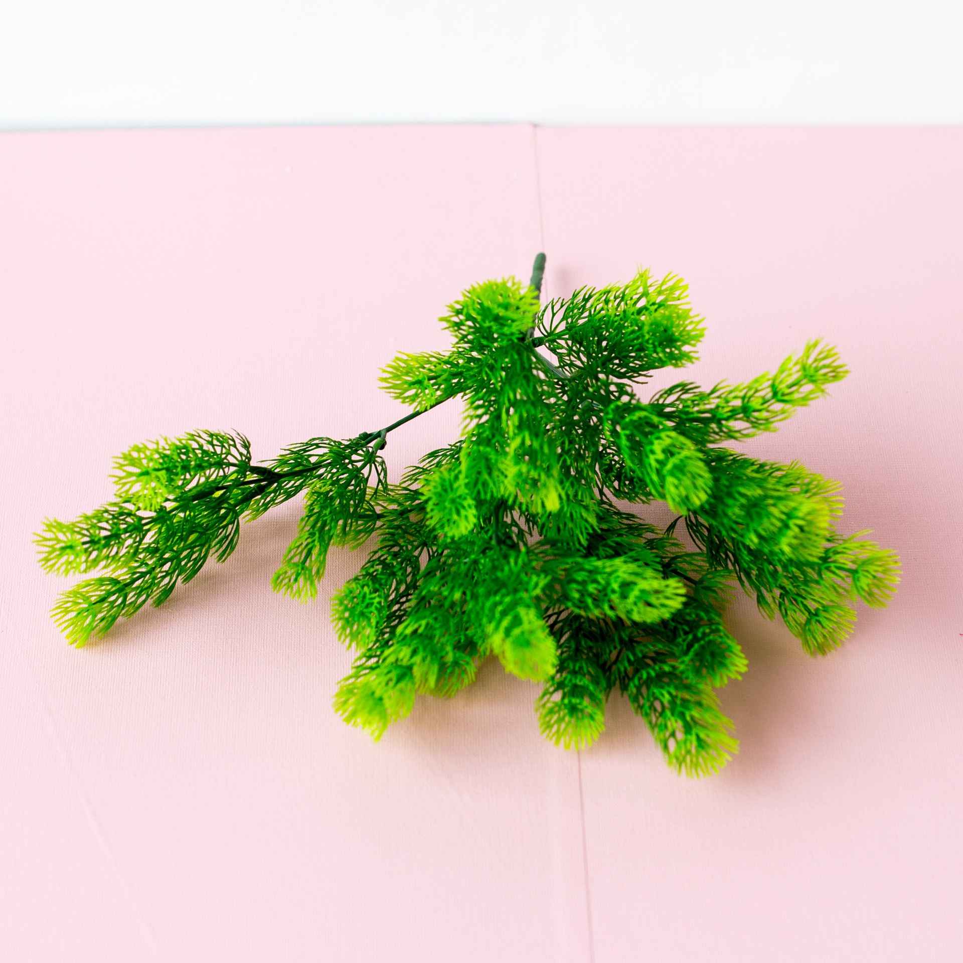 Fiori artificiali, fiori di seta, fiori di plastica, fiori artificiali di erba acquatica di nuovo stile, produttori di decorazioni per la casa all'ingrosso_voghion.com