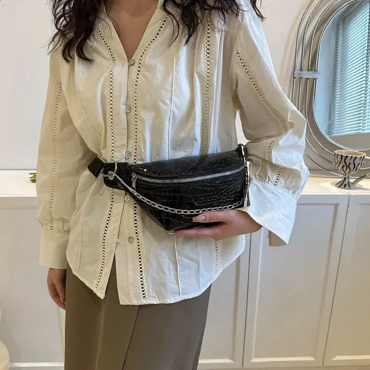 Vintage-Muster PU-Ledertaschen für Frauen Kette Gürteltaschen weibliche Hüfttasche Damen Umhängetasche Brusttasche 240729_voghion.com
