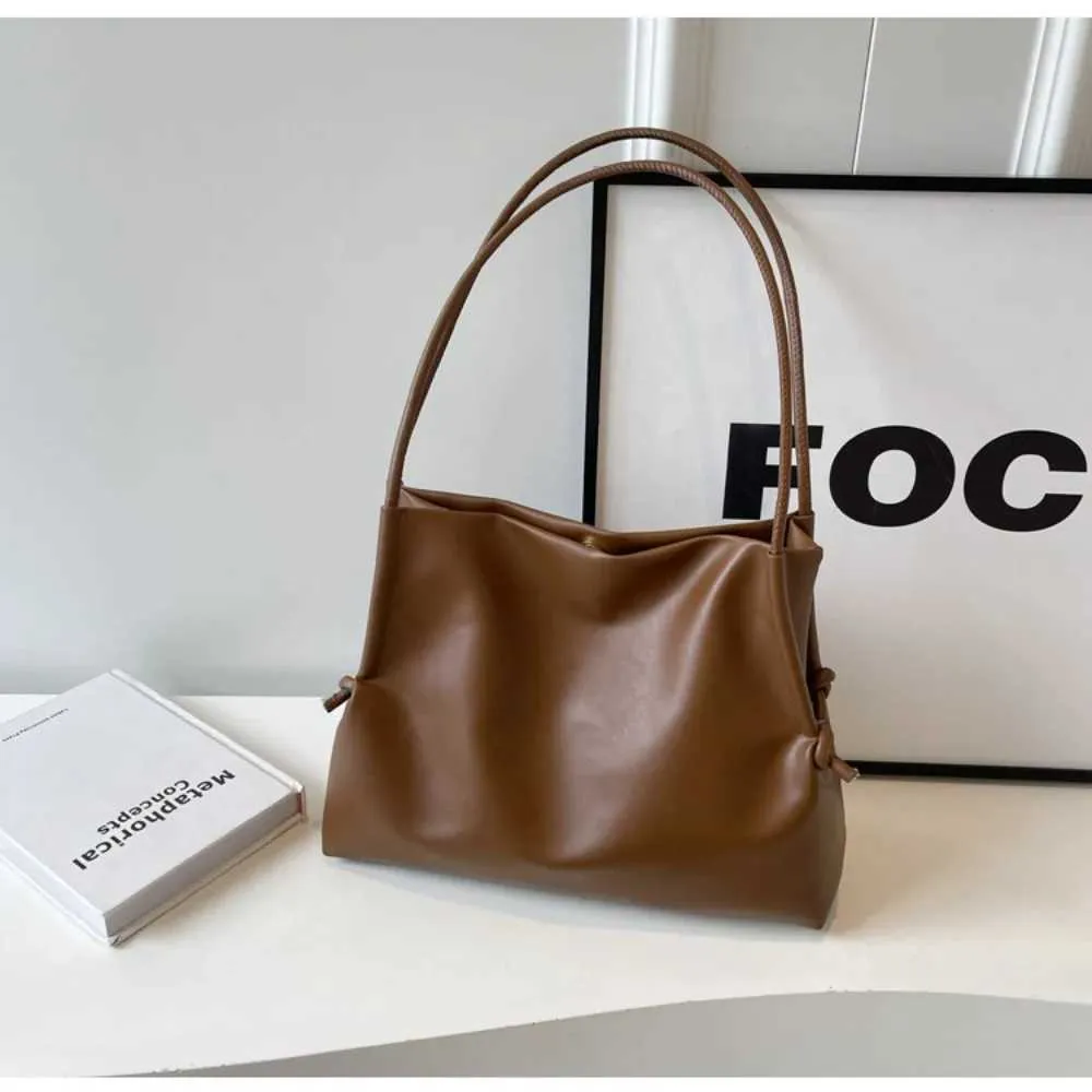 High capacity handbag Fi PU Popar tote fashionable heat-resistant Shoder Fem bag Y241026_voghion.com