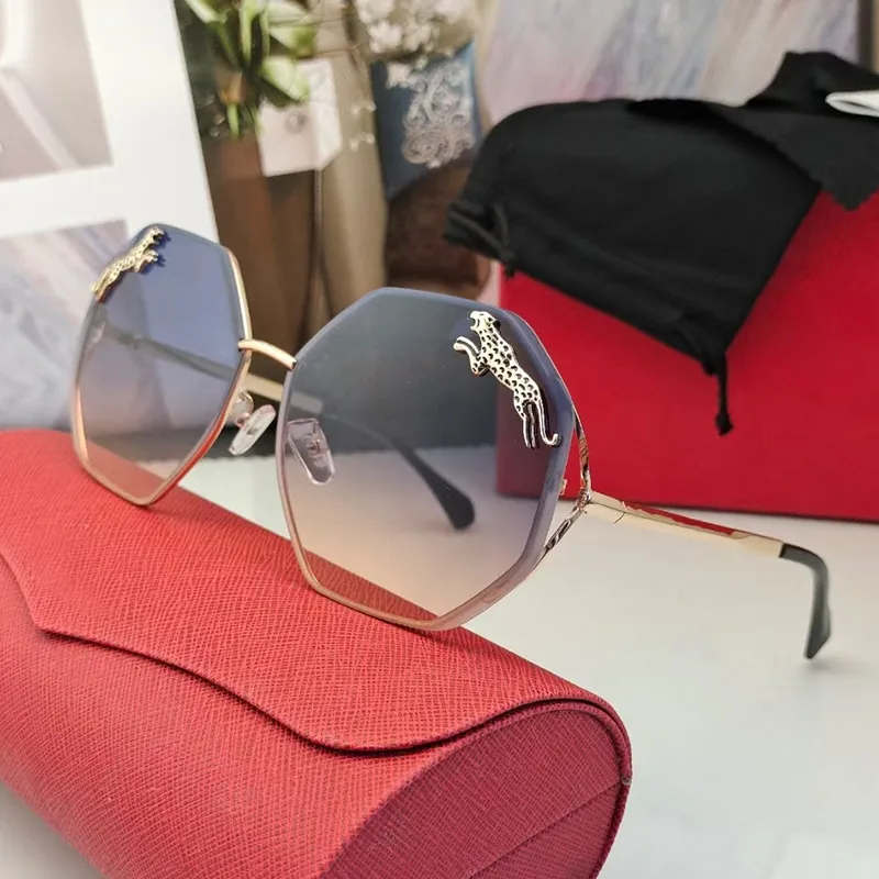 Designer fashion Versatile Classic style Outdoor Mens Polarized Beach glasses Womens eyewear suncloud sunglasses_voghion.com