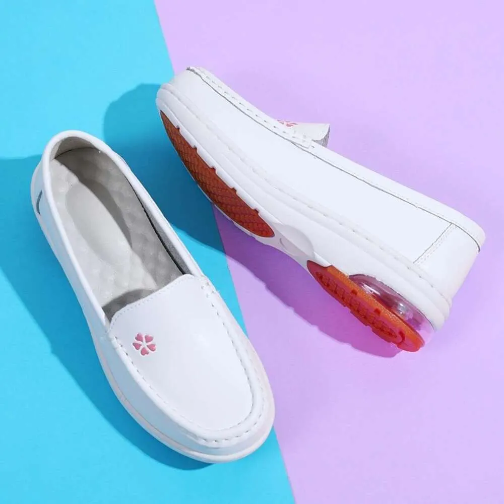 2024s Fashion trend Nurse Leather women's Thick Work shoes soft soles_voghion.com