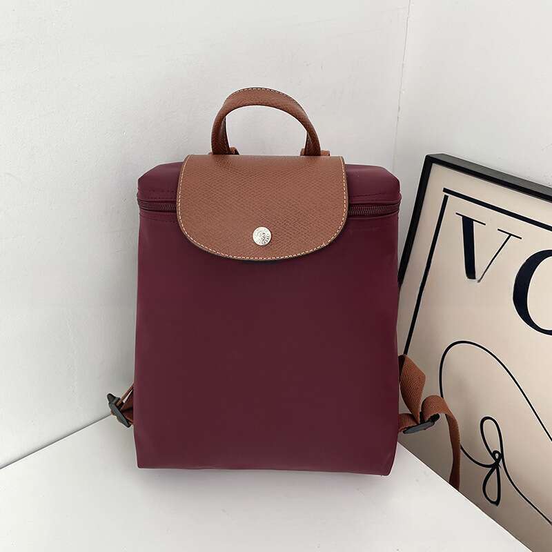 Pochette imperméable classique brodée sous les aisselles_voghion.com