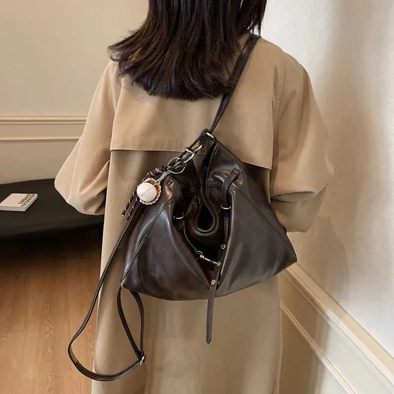 Ladies large capacity shoulder bag fashionable solid color PU casual zipper crossbody ba241216_voghion.com