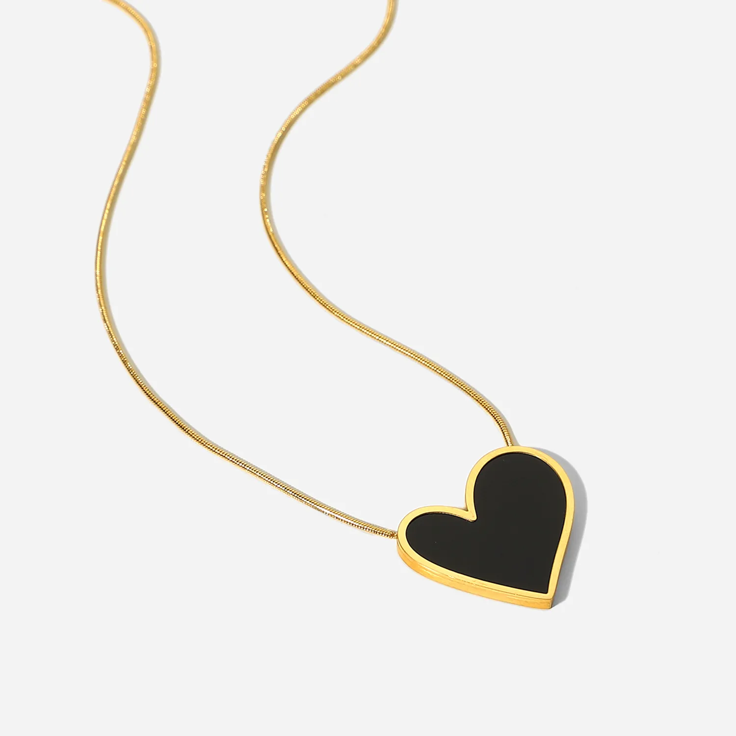 Catene Stile Vintage Placcato Oro Nero Cuore Irregolare Collana Regalo Acciaio Inossidabile Smalto Pendente Per Le Donne_voghion.com