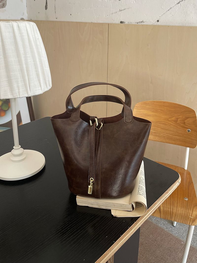 Maillard Retro-Handtasche aus Gemüsekorb für Damen im Herbst und Winter 2024, neue trendige Mode-Beuteltasche,_voghion.com