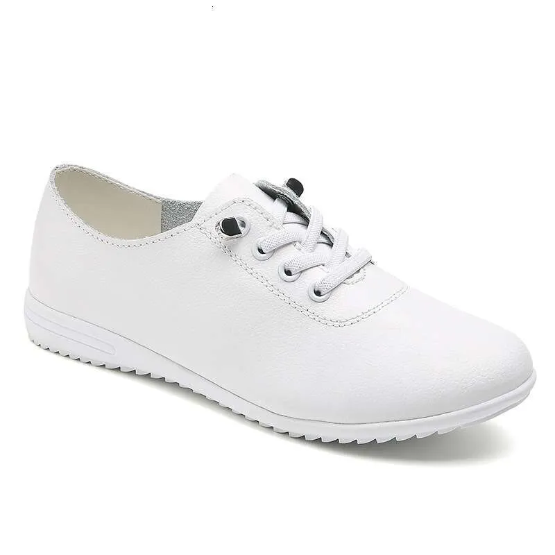 Chaussures plates en cuir blanches pour femmes, nouvelles chaussures de printemps, à enfiler, à semelle souple, décontractées, 456_voghion.com