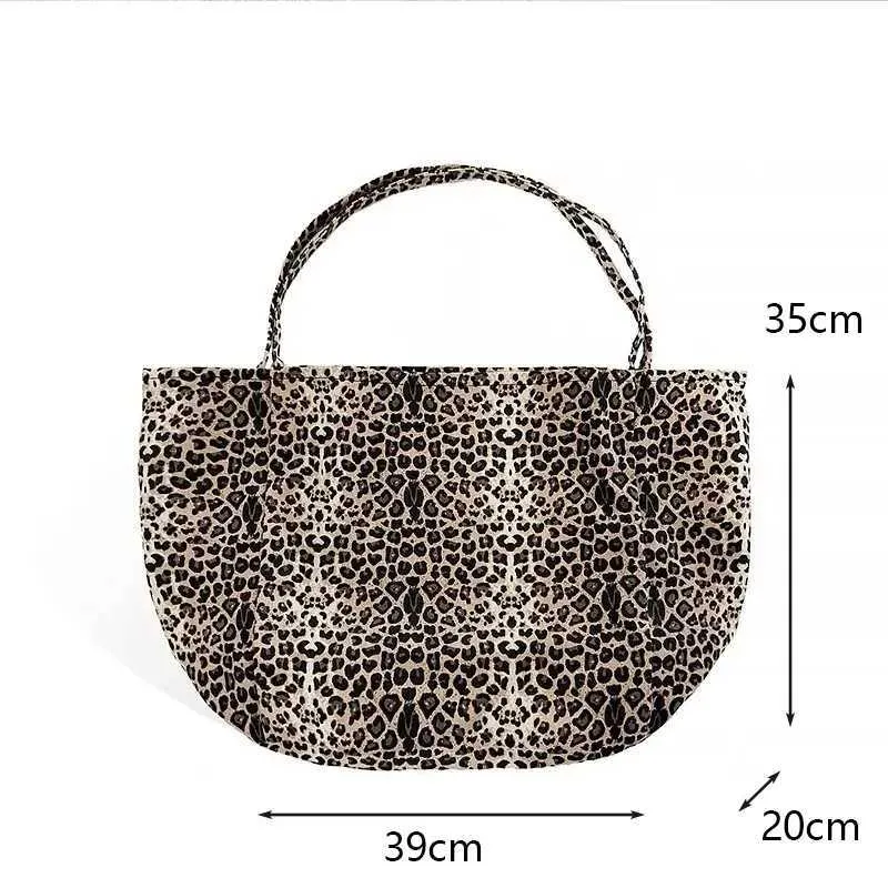Women's Leopard Print Canvas Tote Bag Large Capacity Handbag_voghion.com