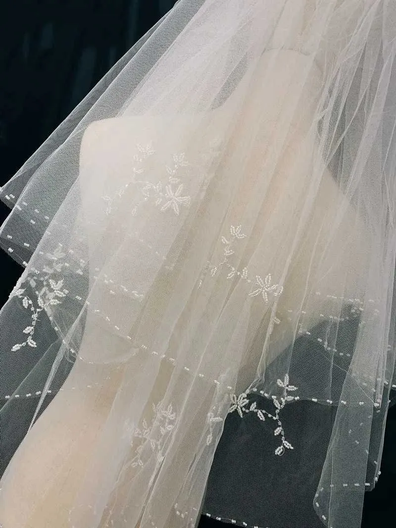 Jewelry Beaded Wedding Veils Sparkly Two Tier with Comb Bride Veil Women Headpiece Bridal Hair Accessory_voghion.com