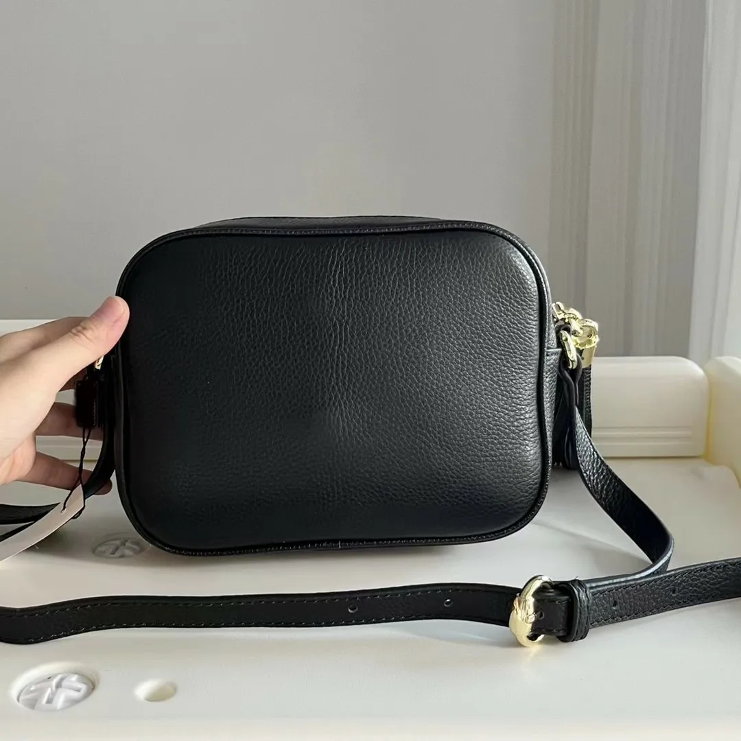 Borse per fotocamera firmate: borsa a tracolla in pelle Emed con cerniera dorata, borsa a tracolla alla moda con nappe e tracolla lunga quadrata_voghion.com