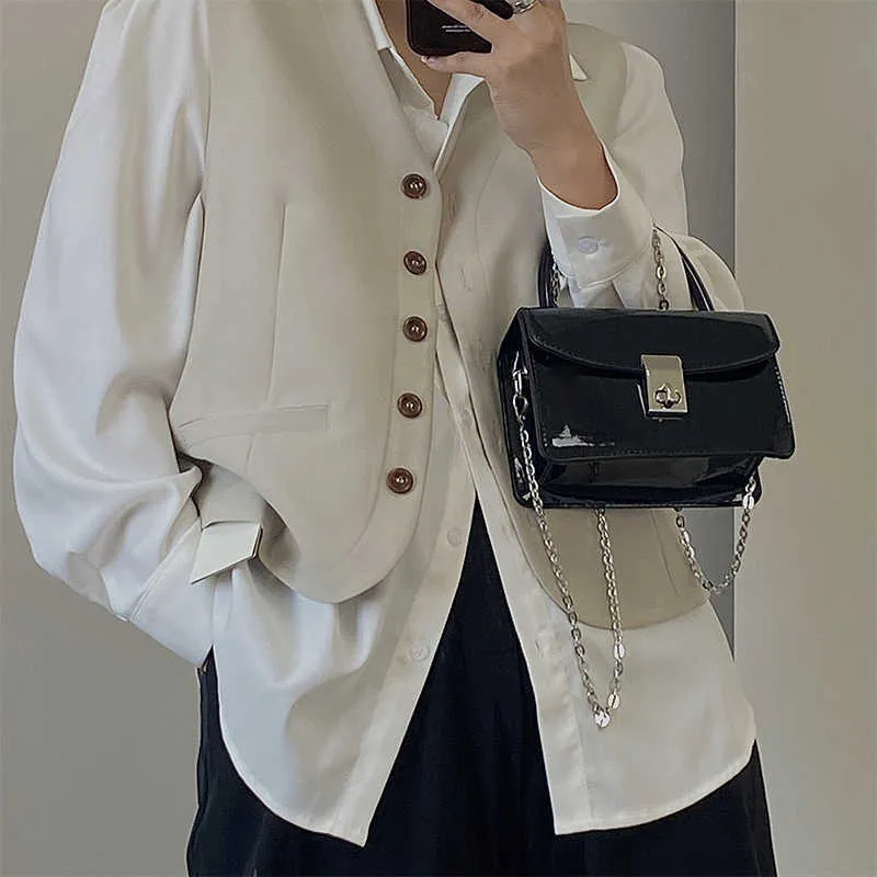 Sac à bandoulière carré pour femme avec petit verrou tendance en cuir verni pour femme_voghion.com